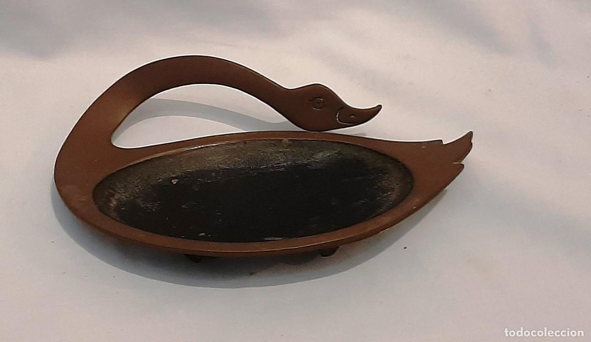 Vintage: Bandeja de cobre con forma de cisne - Foto 1