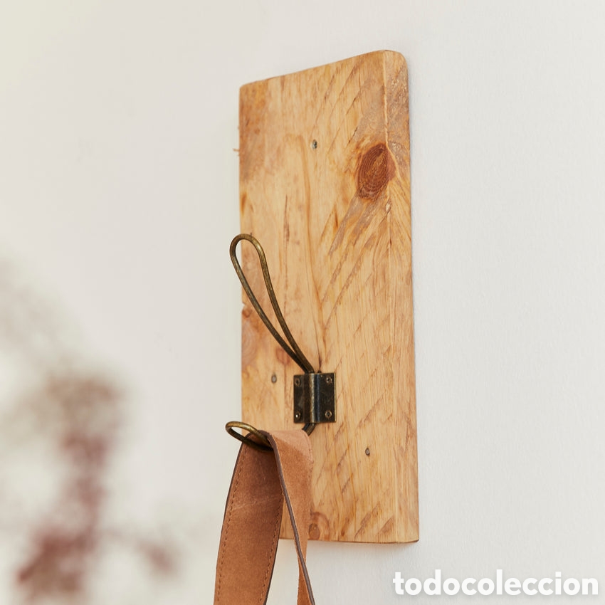 Vintage: Perchero de madera y hierro