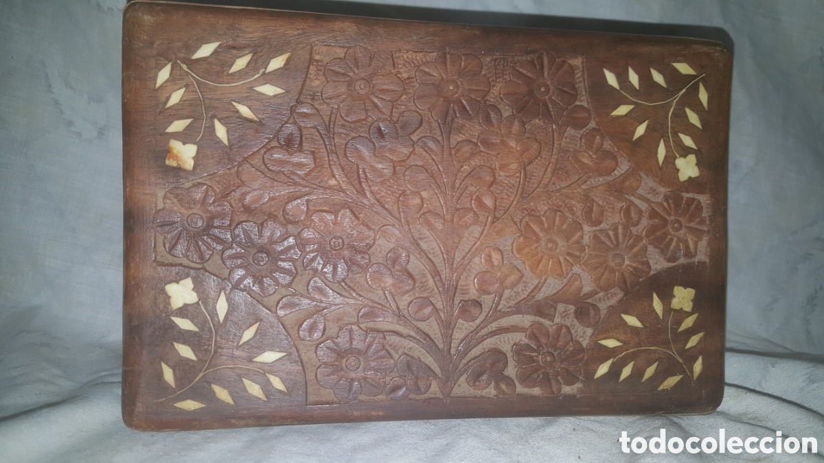 Vintage: CAJA DE MADERA HIND&Uacute; TALLADA A MANO - Foto 3