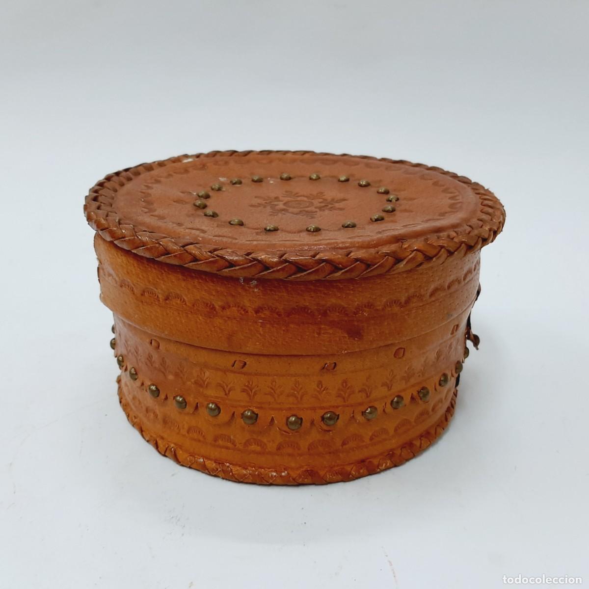Vintage: Caja Redonda de Cuero Vintage(11.2)