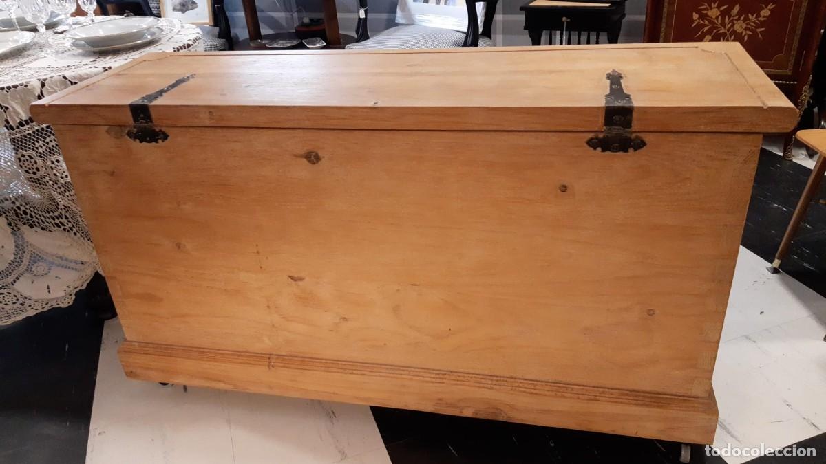 Vintage: BAUL DE MADERA MACIZA - Foto 4