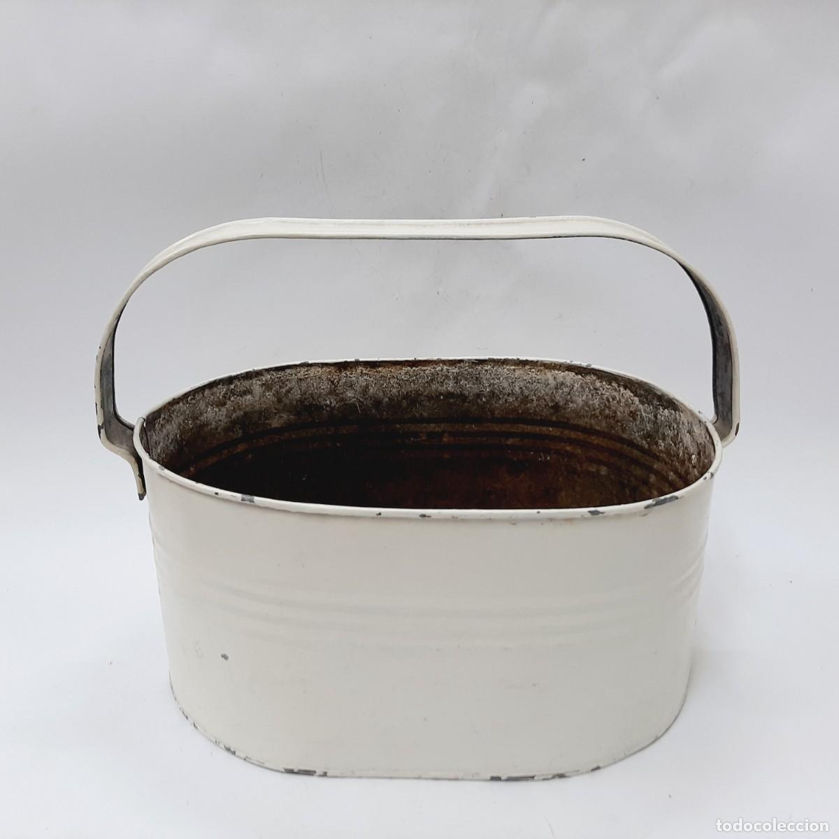 Vintage: Macetero vintage de hojalata exterior blanco(10.1)