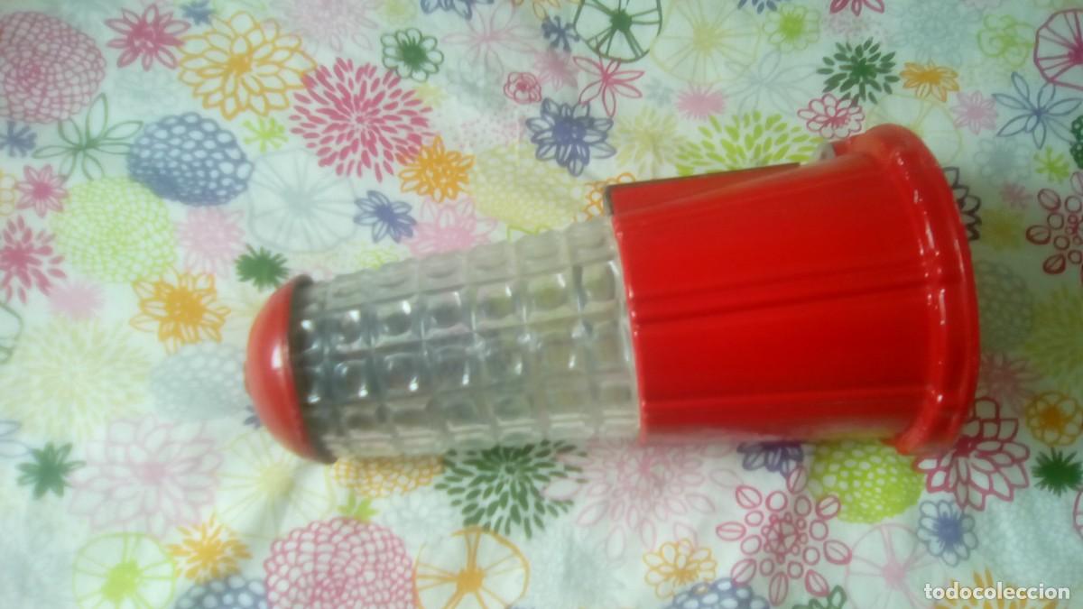 Vintage: HUCHA DE BOLAS DE CHICLE VINTAGE - Foto 2