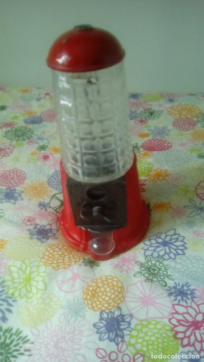 Vintage: HUCHA DE BOLAS DE CHICLE VINTAGE - Foto 3