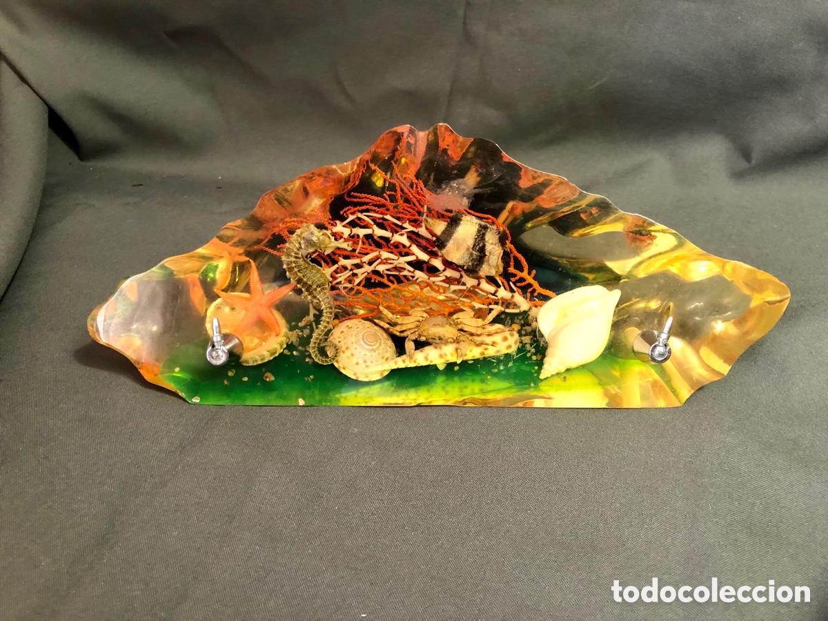 Vintage: GRANDE INCLUSI&Oacute;N EN RESINA DE FLORA Y FAUNA MARINA. ORIGINALMENTE SOPORTE BOLIGRAFOS KITSCH