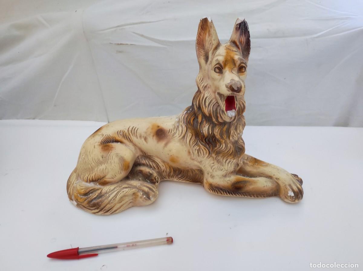 Vintage: Bonita figura perro de escayola