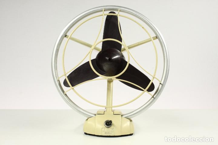 Vintage: ventilador sobremesa pared vintage AEG Iberica metal baquelita a&ntilde;os 50 Espa&ntilde;a retro