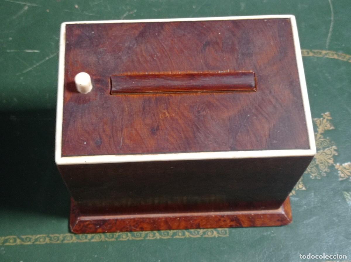 Vintage: Cigarrera vintage para tabaco cigarrillos pulsa y sale