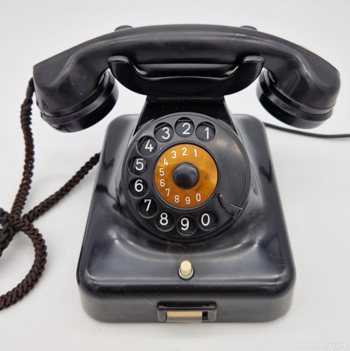 Decorativo Teléfono Vintage Alemán, Fabricado en Baquelita Blanca en los  Años 40. Funcionando