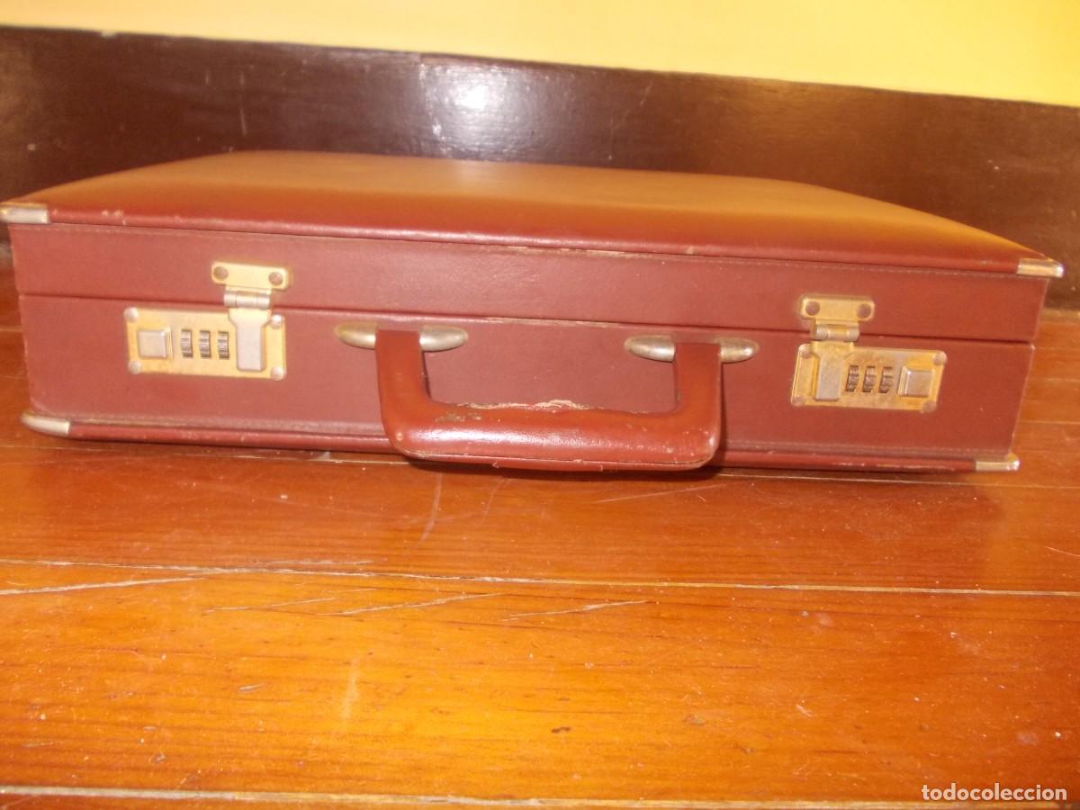 Vintage: Malet&iacute;n portadocumentos cuero marr&oacute;n con candado num&eacute;rico - Foto 3