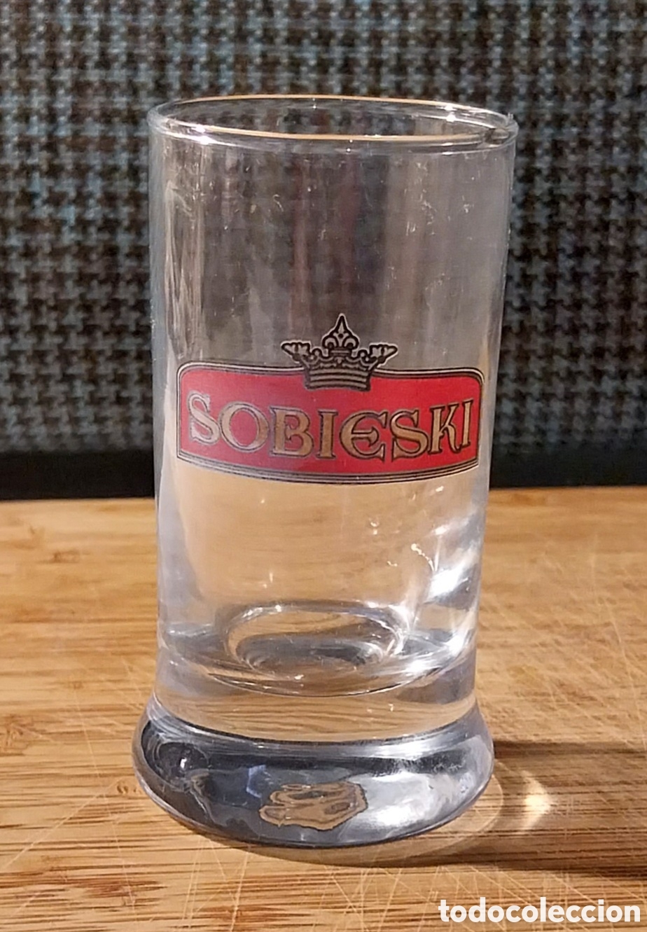 Vintage: SOBIESKI juego seis vasitos vodka - Foto 2