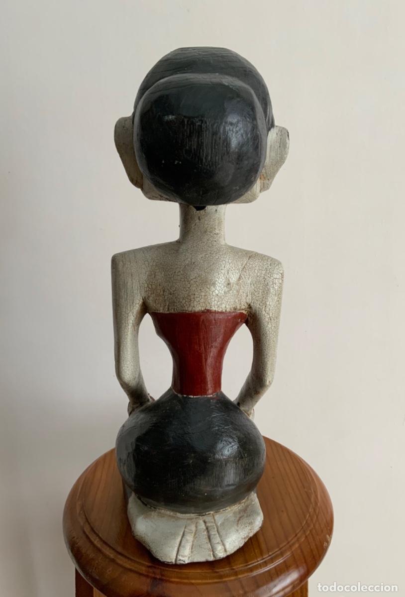 Vintage: PAREJA INDONESIA, TALLADA EN MADERA - Foto 16