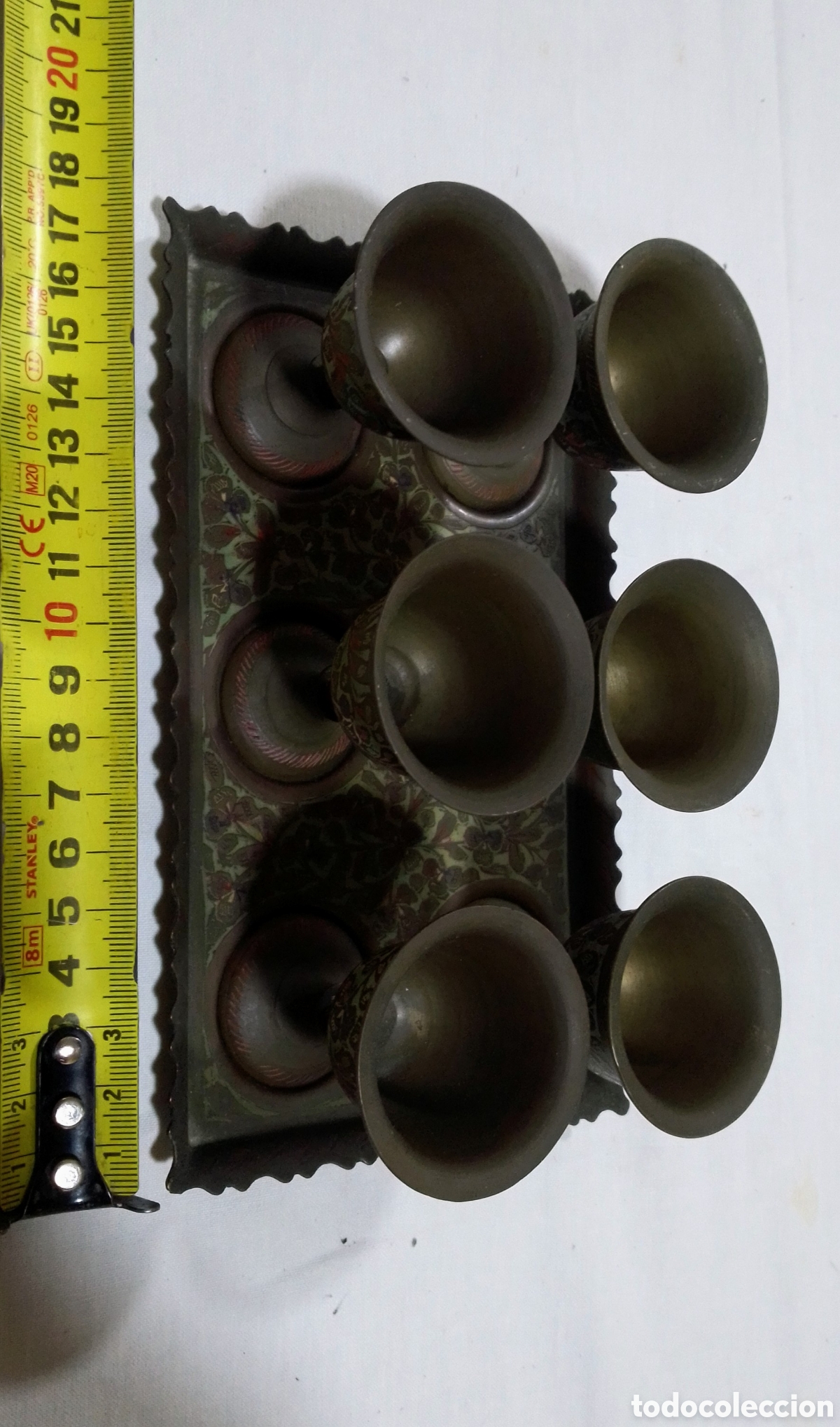 Vintage: BANDEJA CON 6 VASOS &Aacute;RABES DE BRONCE - Foto 1