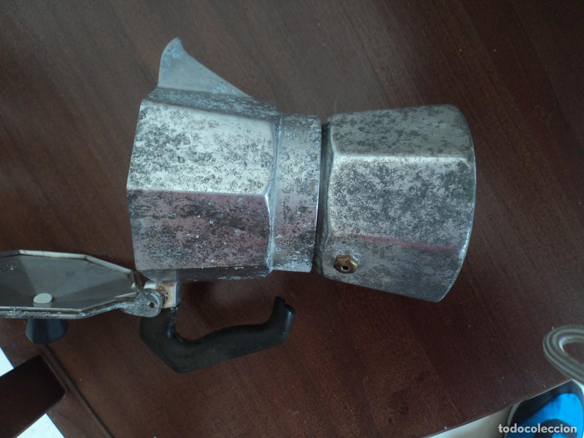 Vintage: Cafetera Vintage peque&ntilde;a estropeada - Foto 3