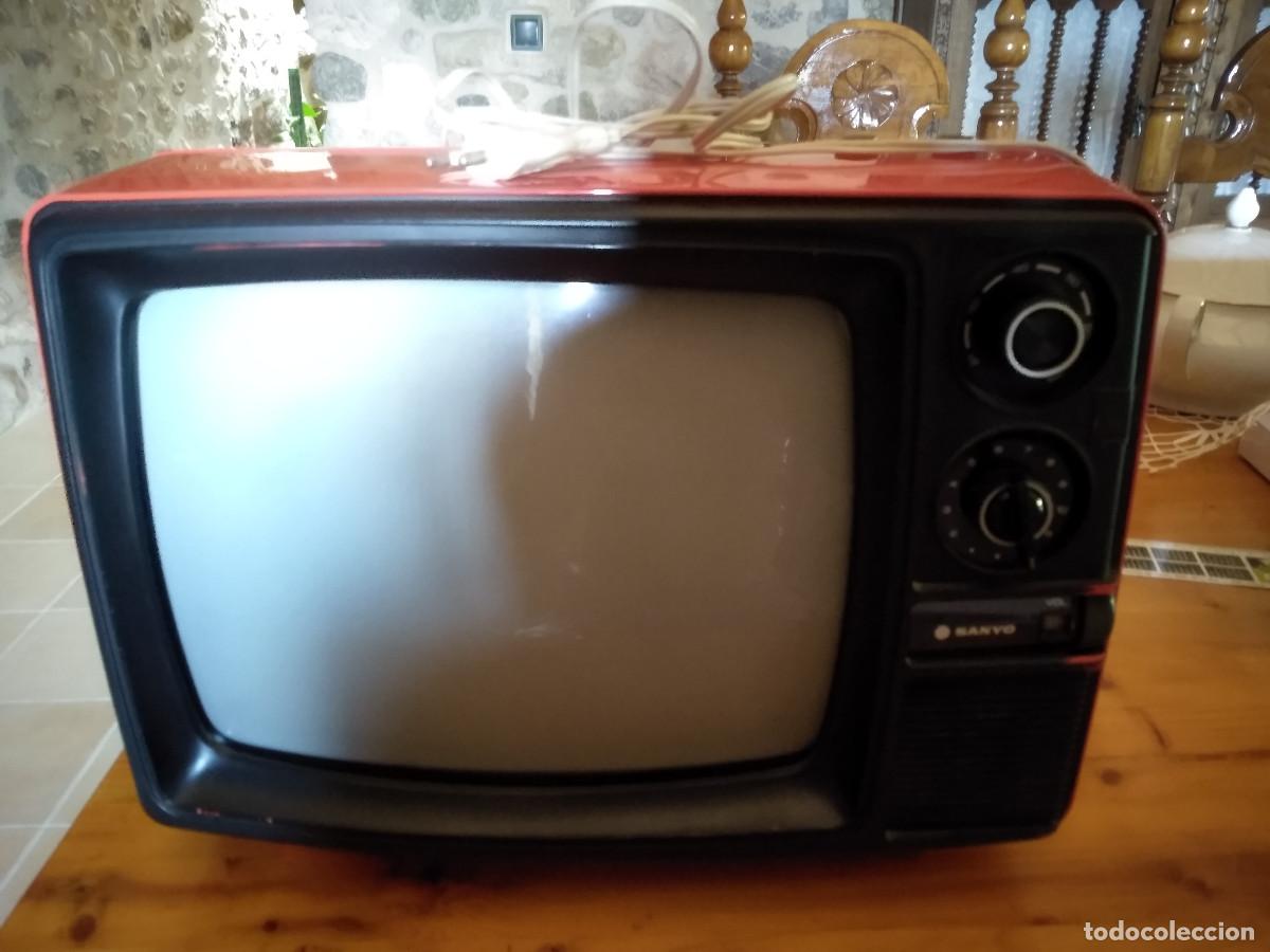 Vintage: TELEVISOR SANYO Modelo T-12 KV, b/n, a&ntilde;os 70