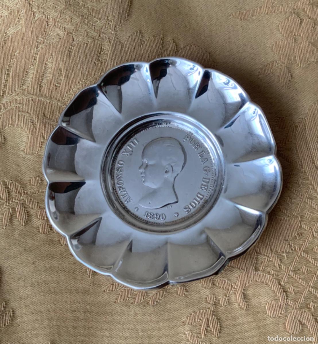 Vintage: CENICERO VINTAGE MONEDA ALFONSO XIII 5 PESETAS