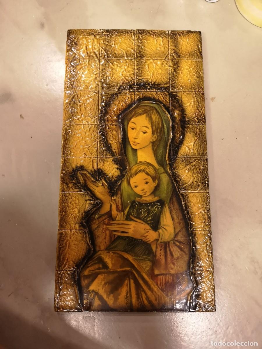 Vintage: Cuadro/collage de una virgen de los a&ntilde;os 60. - Foto 1