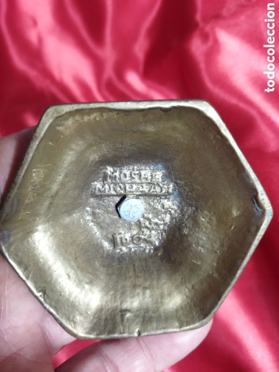 Vintage: Menor&aacute;h de bronce firmada - Foto 6