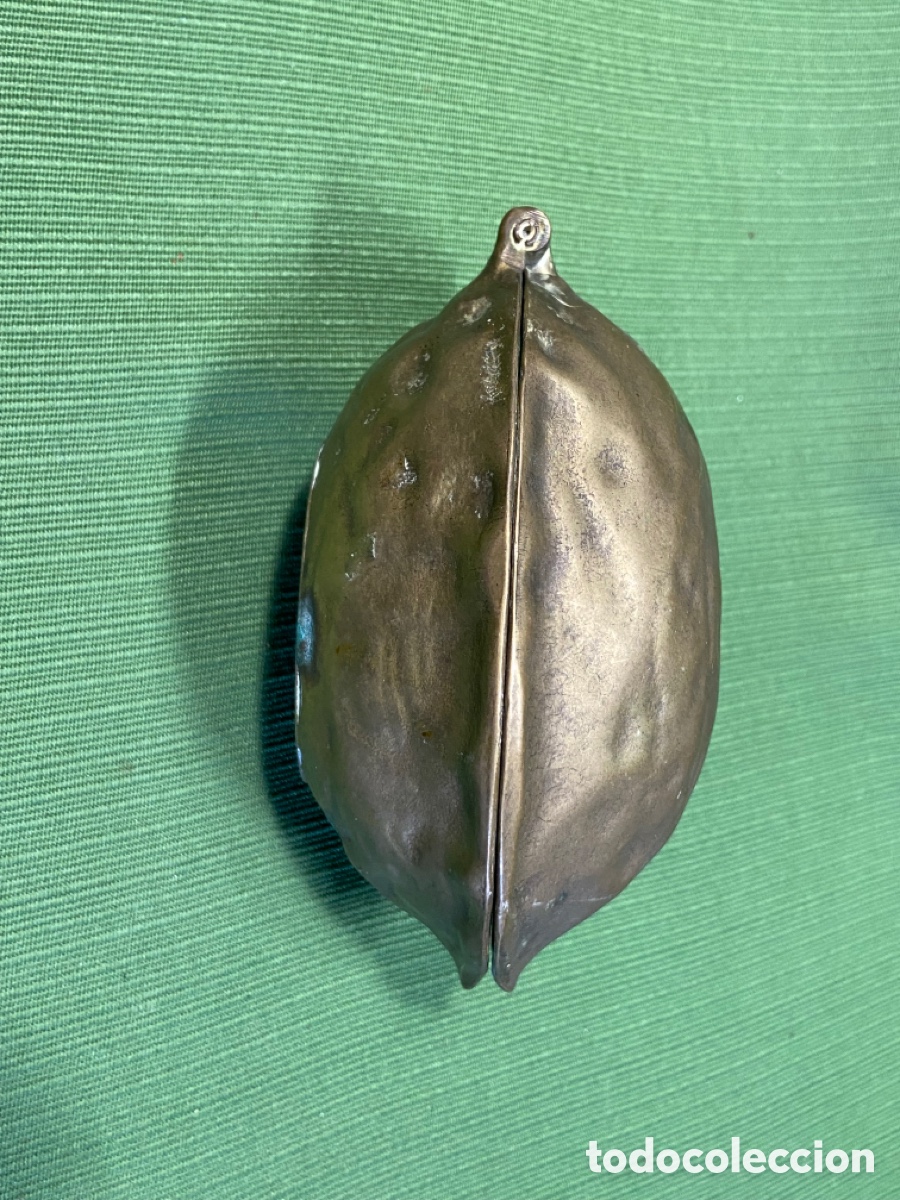 Vintage: Antiguo cascanueces con forma de nuez, en bronce. - Foto 4