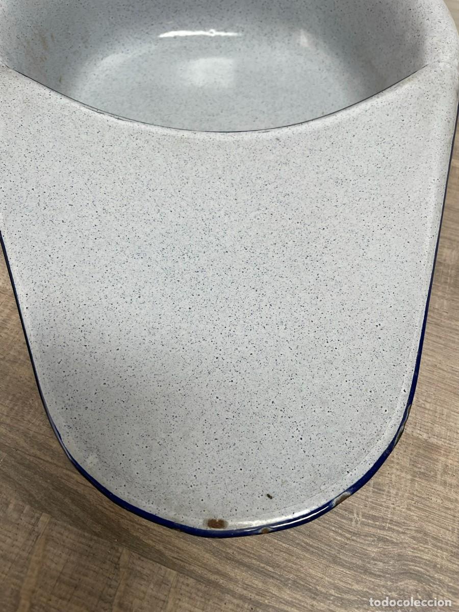 Vintage: ORINAL HIERRO ESMALTADO AZULADO CON FORMA DE CU&Ntilde;A - Foto 5