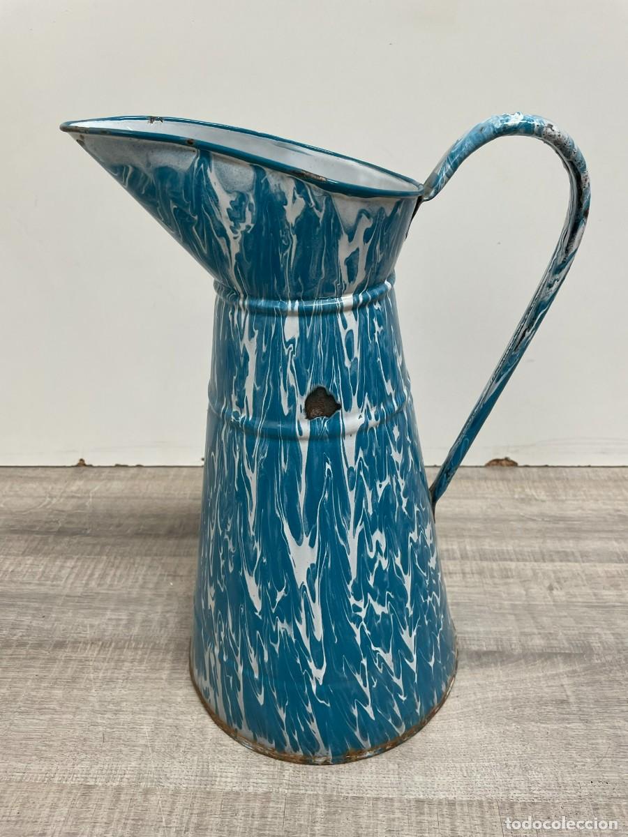 Vintage: JARRA DE HIERRO ESMALTADO EN AZUL Y BLANCO - Foto 1