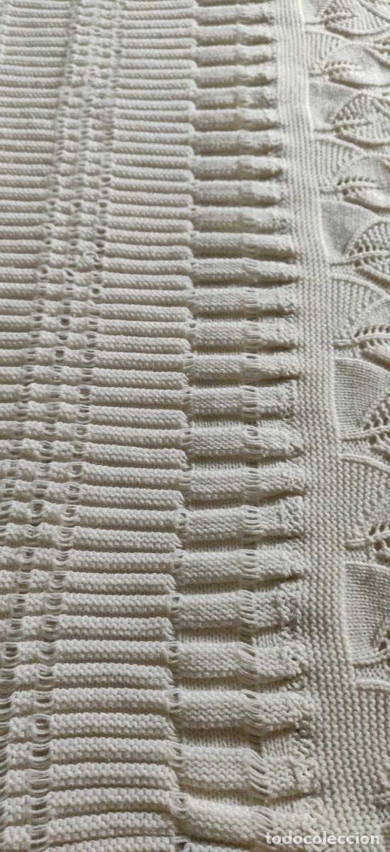 Vintage: Chal de Bebe Blanco. - Foto 12