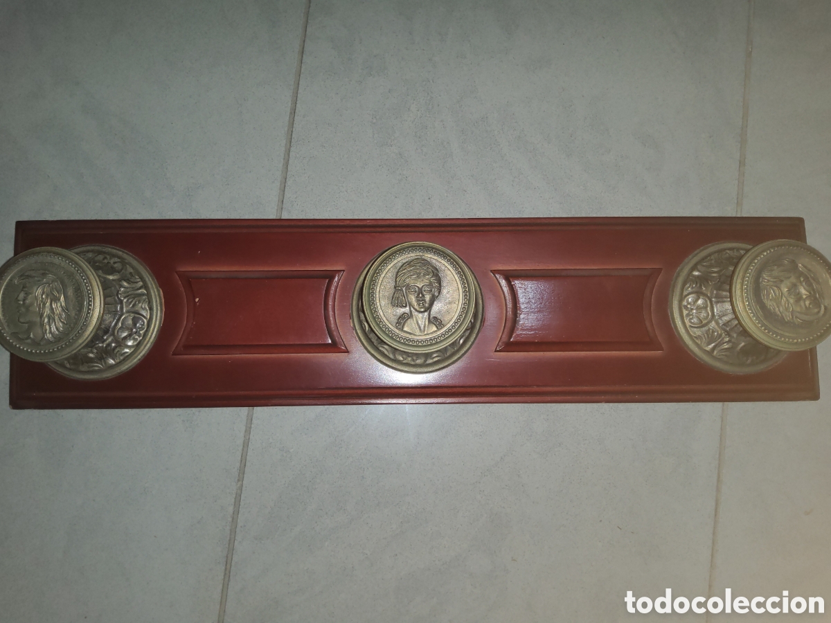 Vintage: Percha grabada madera - Foto 2