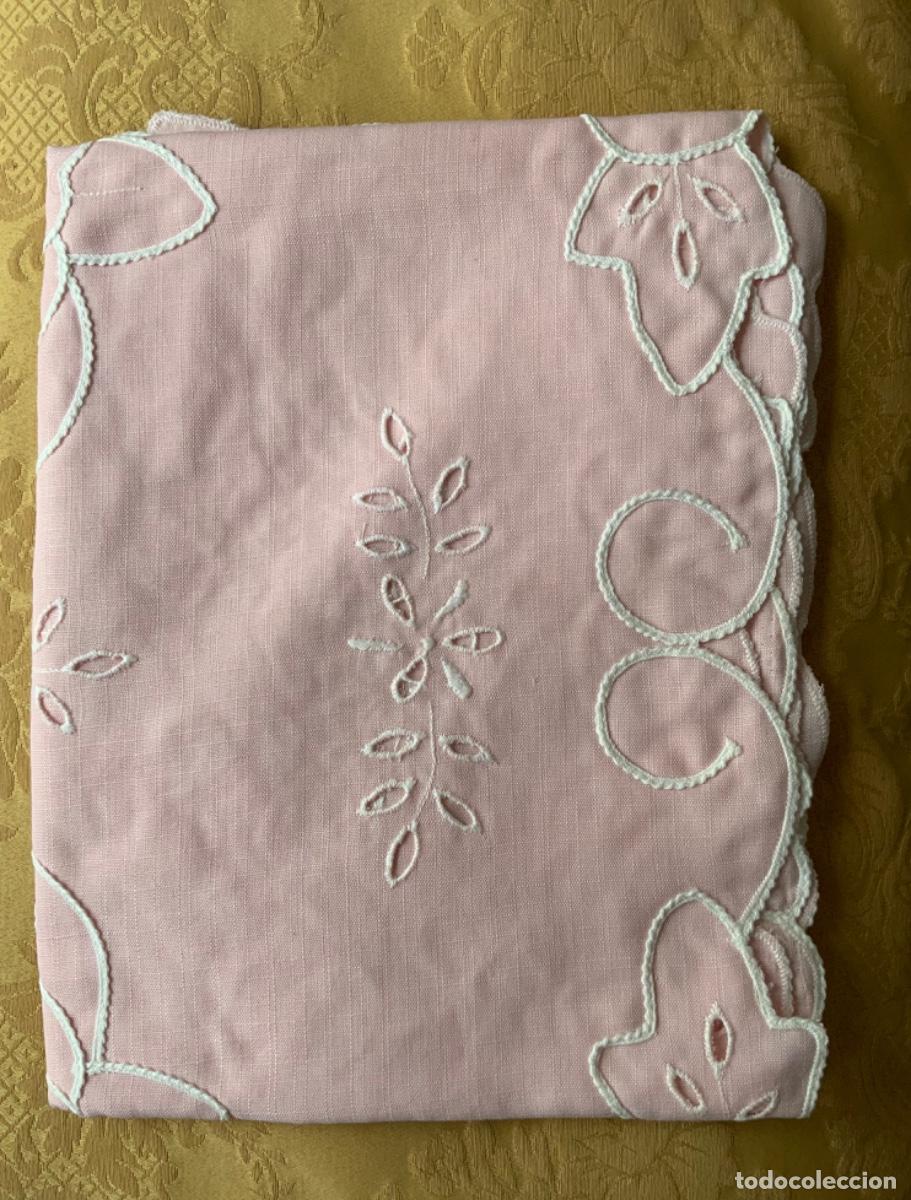 Vintage: PEQUE&Ntilde;O MANTEL ROSA PARA CAF&Eacute; 4 SERVILLETAS 88cm x 85 cm
