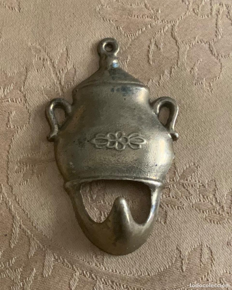 Vintage: PERCHA COLGADOR BRONCE - Foto 2
