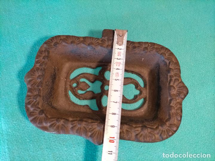 Vintage: Pieza de decoraci&oacute;n rectangular de chimenea o similar de hierro - Foto 4