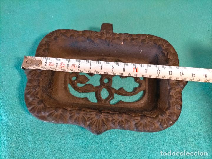 Vintage: Pieza de decoraci&oacute;n rectangular de chimenea o similar de hierro - Foto 5