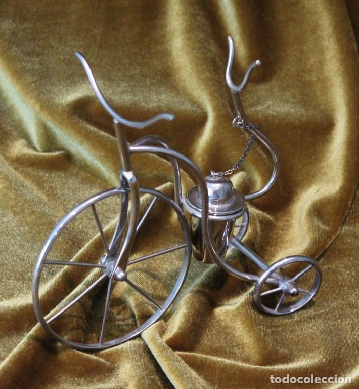 Vintage: Minibicicleta, metal plateado, 16 cm altura se mueve sin problema