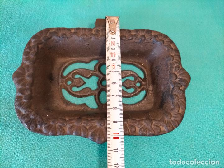 Vintage: Pieza de decoraci&oacute;n rectangular de chimenea o similar de hierro - Foto 4