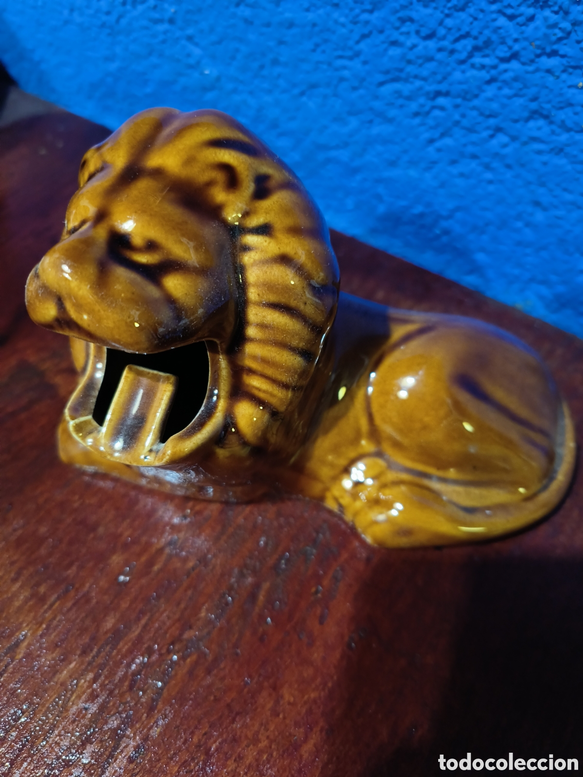 Vintage: Cenicero de cer&aacute;mica Le&oacute;n - Foto 2