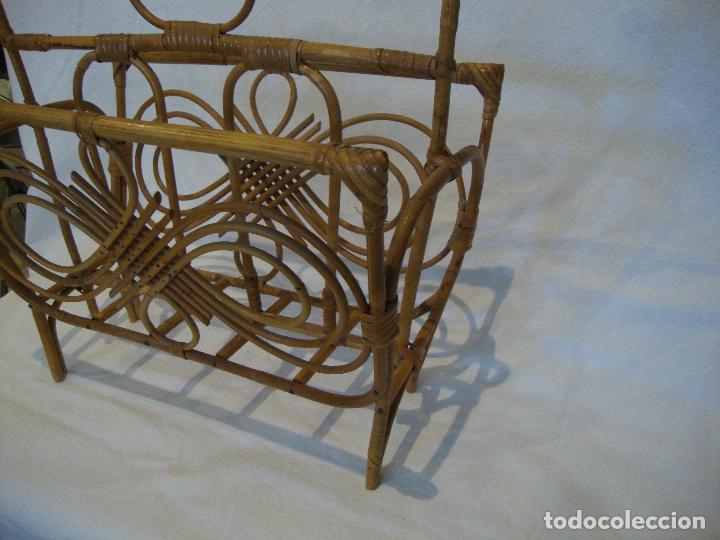 Vintage: ANTIGUO REVISTERO MIMBRE - Foto 4