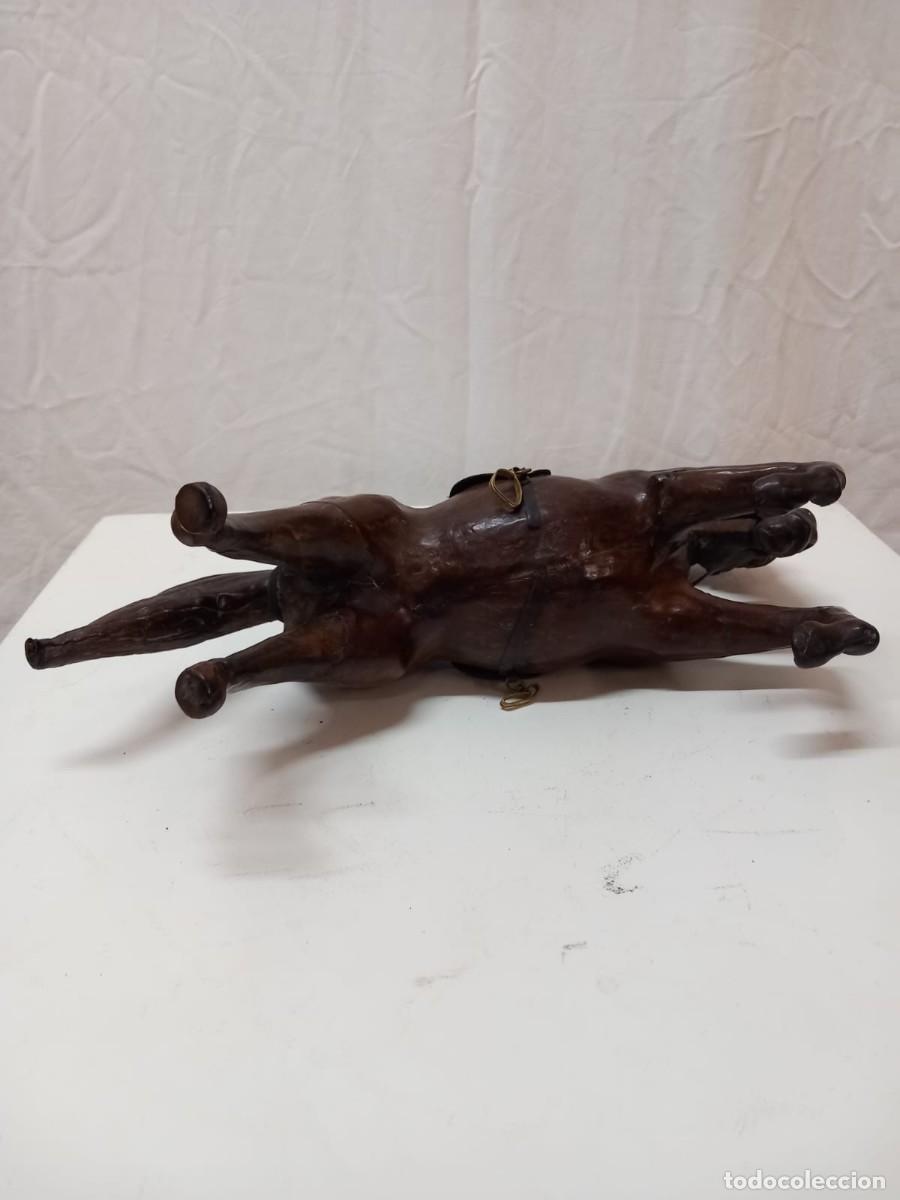 Vintage: Figura de caballo en cuero - Foto 9