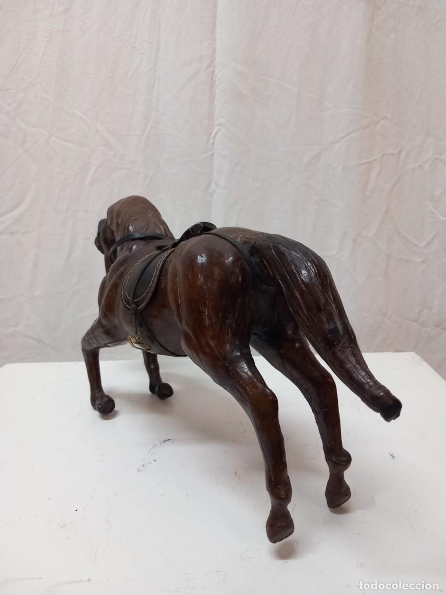 Vintage: Figura de caballo en cuero - Foto 11