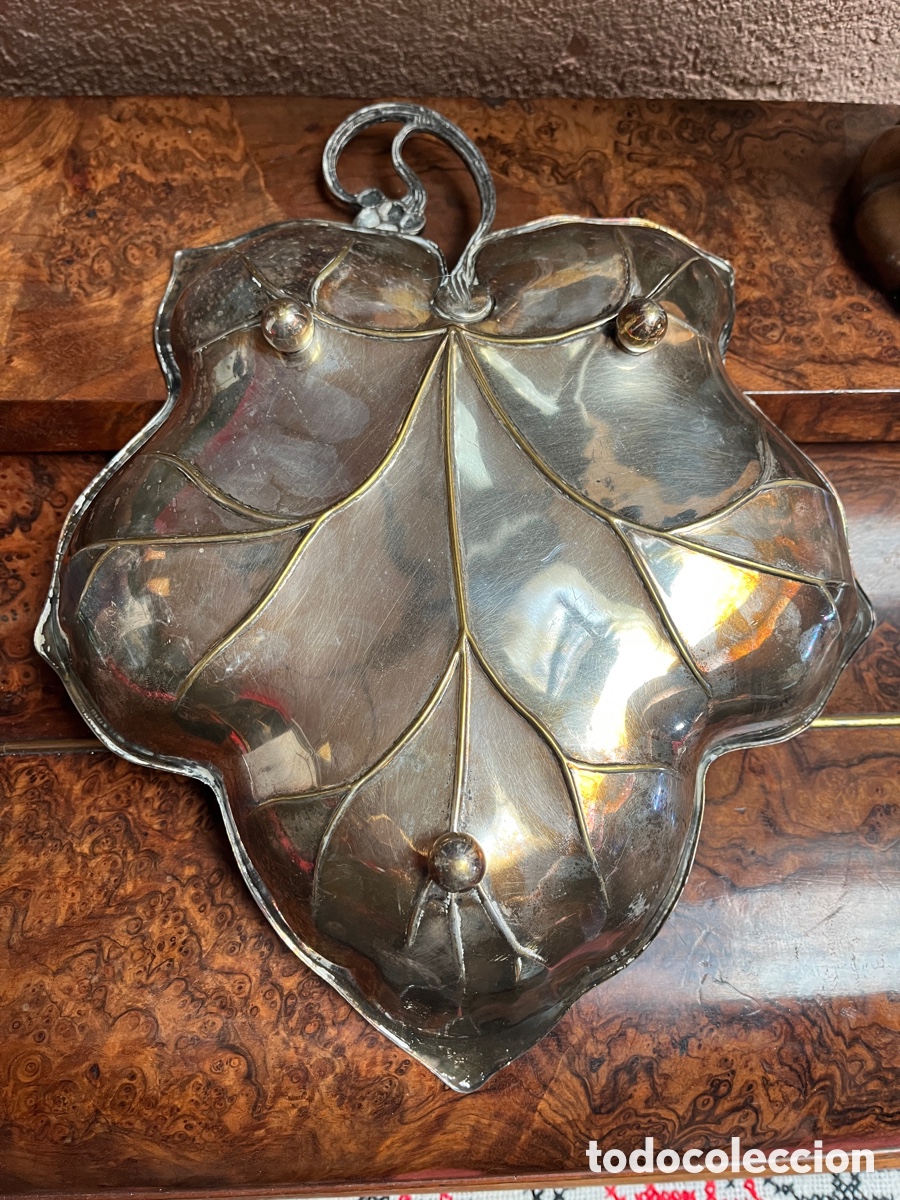 Vintage: Bandeja de metal plateado con forma de hoja. - Foto 6