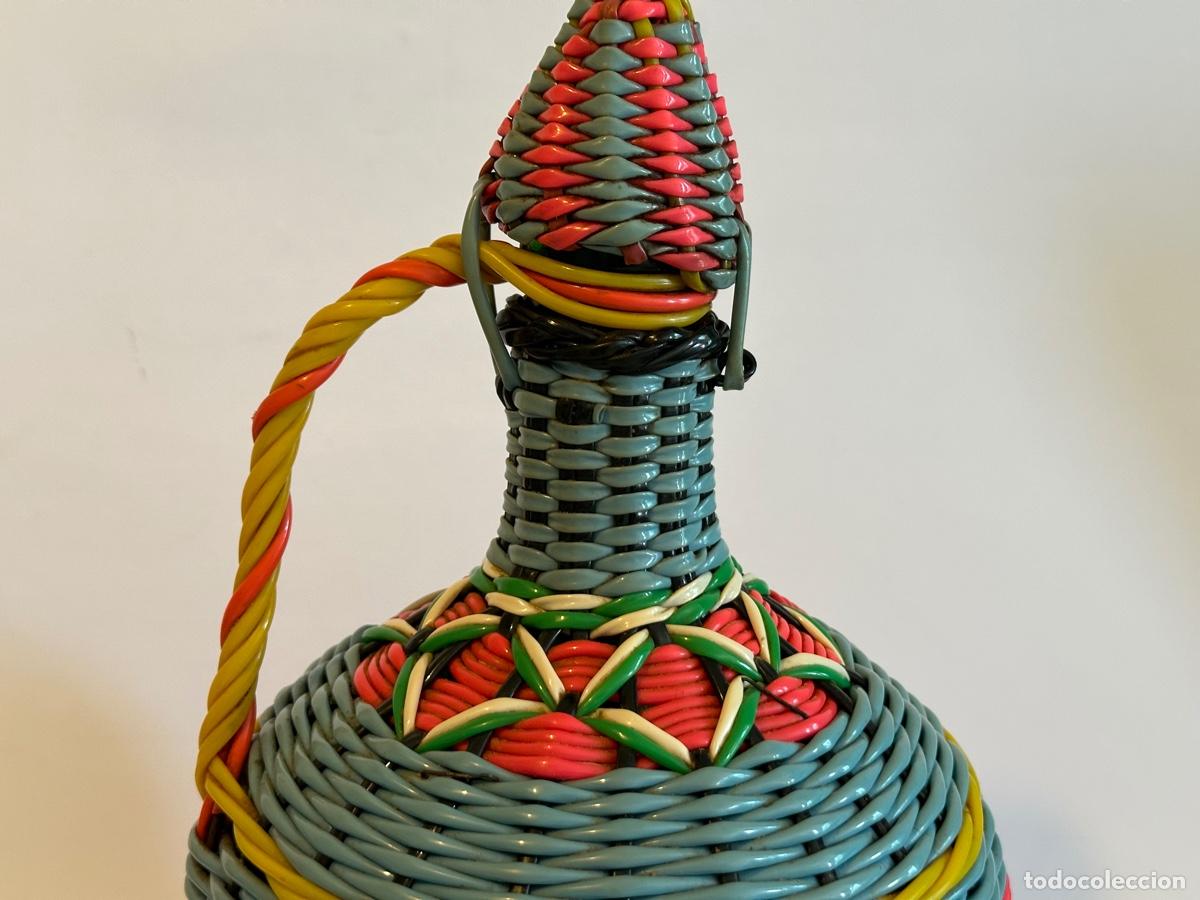 Vintage: Botella Viresa, forrado scoubidou - Foto 3