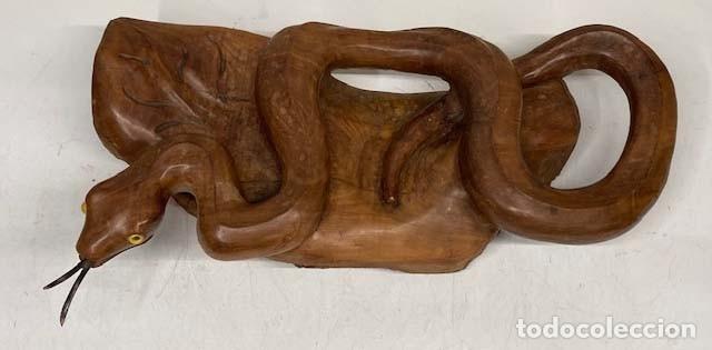 Vintage: Serpiente tallada en madera - Foto 1