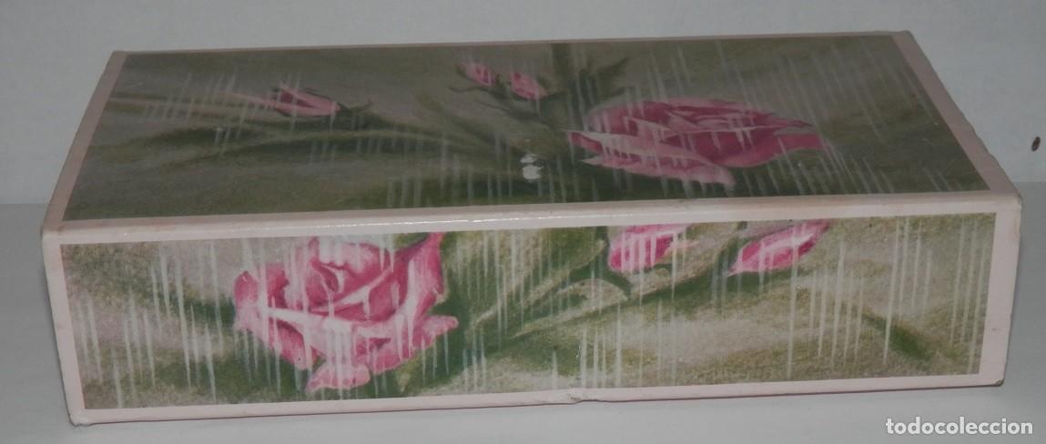 Vintage: JABON VINTAGE DE LA MARCA AVON