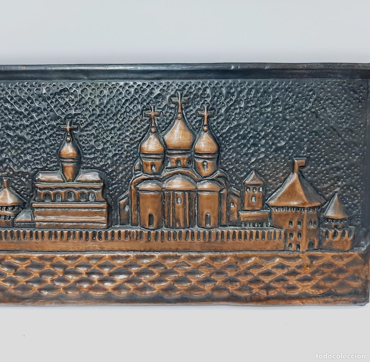 Vintage: Placa de pared rusa de cobre prensado vintage(3.3)