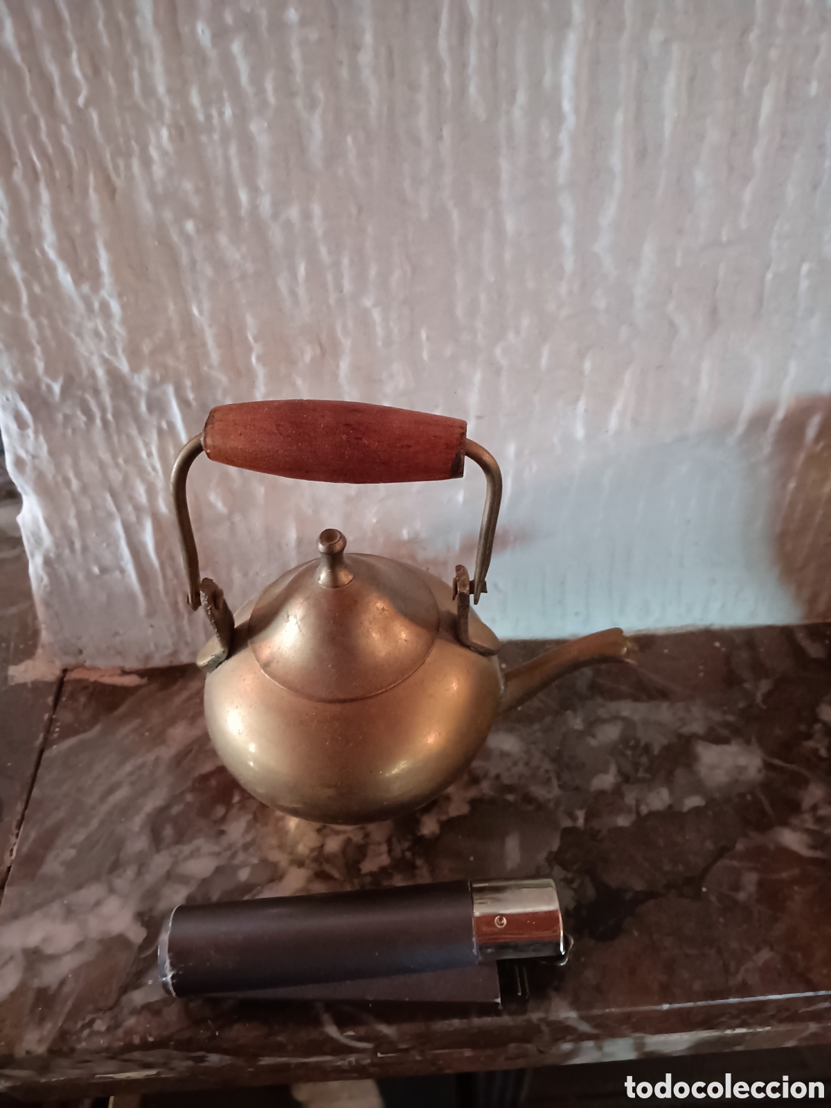 Vintage: Peque&ntilde;a tetera de metal - Foto 1