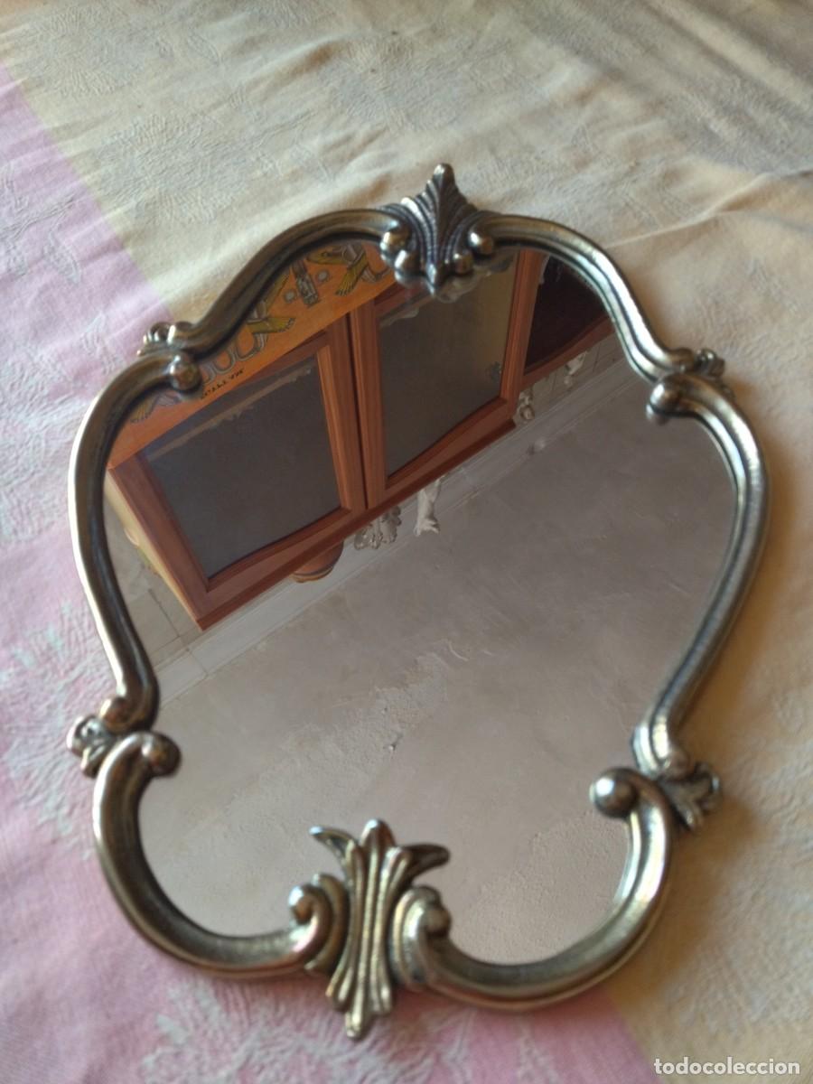 Vintage: Bonito espejo de bronce, vintage. - Foto 2