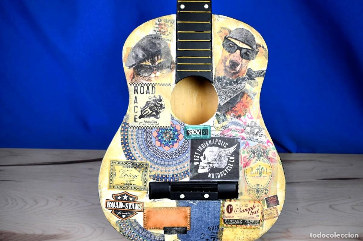 Vintage: Guitarra de madera decorativa - Foto 2