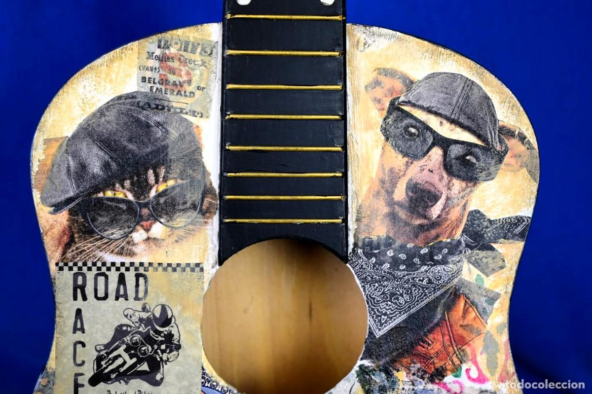 Vintage: Guitarra de madera decorativa - Foto 4