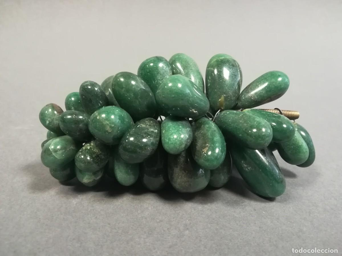 Vintage: RACIMO DE UVAS VERDES DE CUARZO VERDE AVENTURINA