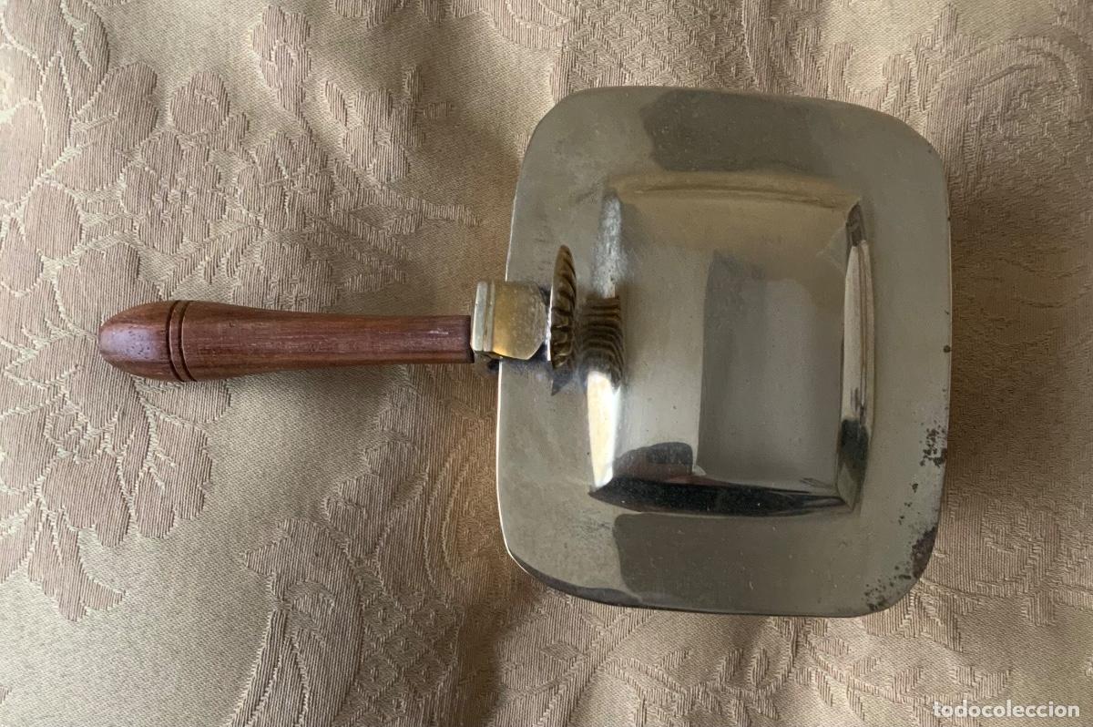Vintage: ANTIGUO VACIA CENICEROS MANGO DE MADERA - Foto 5
