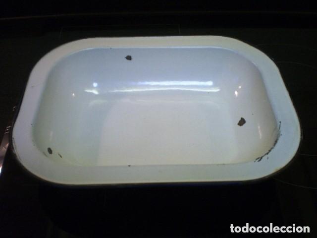 Vintage: FUENTE ANTIGUA ESMALTADA PORCELANA TAMA&Ntilde;O GRANDE - 34 X 26 CMS
