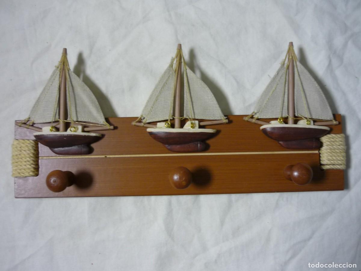 Vintage: Percha con barcos en tela, madera y cuerda - Foto 2